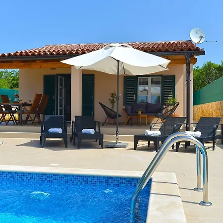 House Monfiorenzo 1833 Holiday home Rovinj