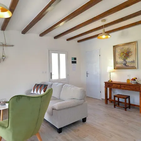 House Monfiorenzo 1833