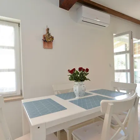 House Monfiorenzo 1833 Holiday home *